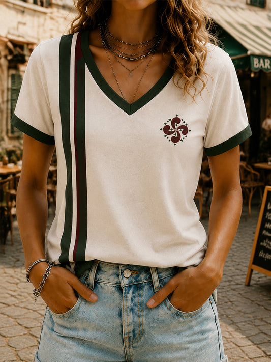 T-shirt à col en V imprimé pour femmes, Pays basque